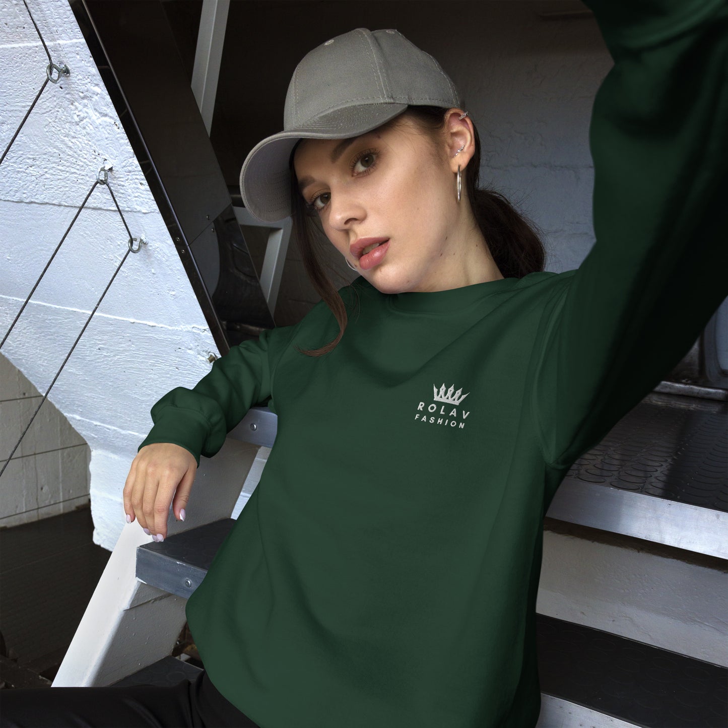 Rolav Fashion Classic Sweatshirt.