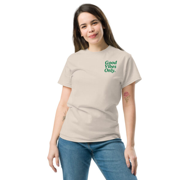 Good Vibes classic tee - Image 10