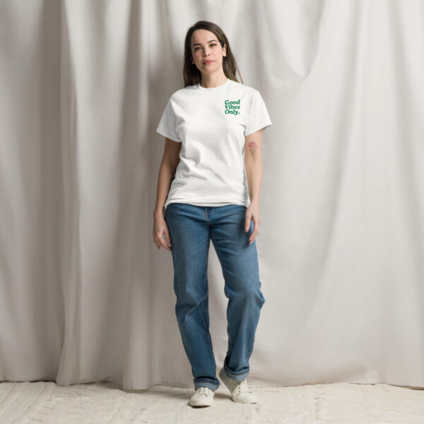 Good Vibes classic tee - Image 14
